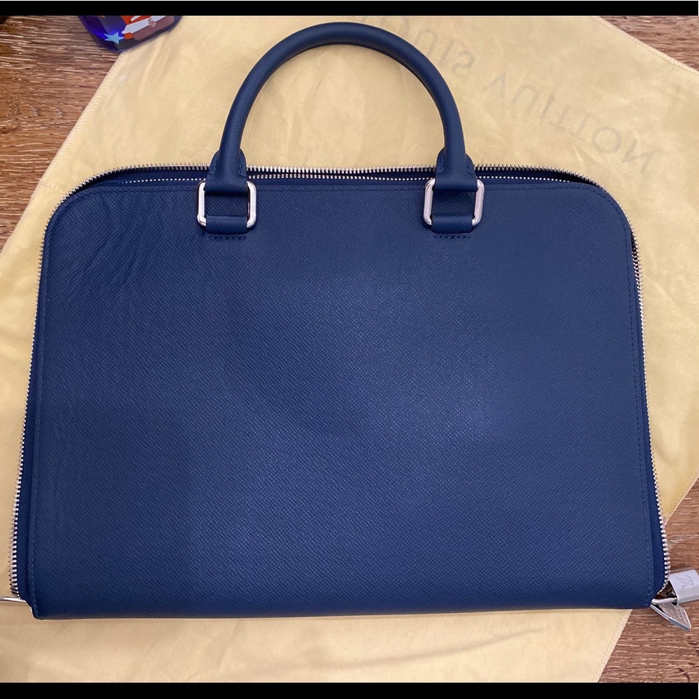 Louis Vuitton Briefcase - Picture 2 of 6